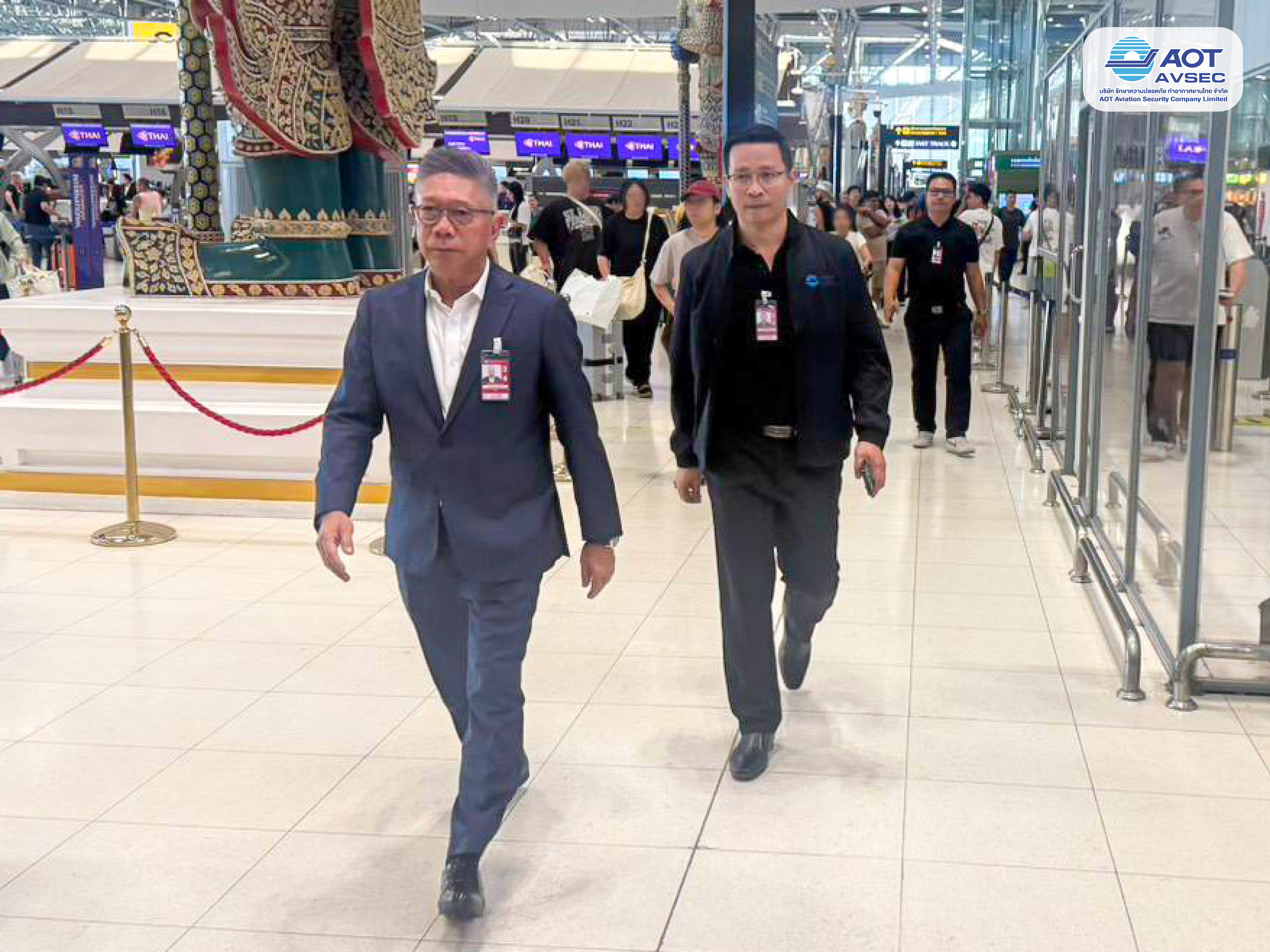 คุณกาญจน์ ทองใหญ่ รักษาการรองกรรมการผู้จัดการสายงานปฏิบัติการ (รก.รปก.) ลงพื้นที่ตรวจเยี่ยมการปฏิบัติงานของพนักงาน ฝสภ. ณ จุดต่างๆ